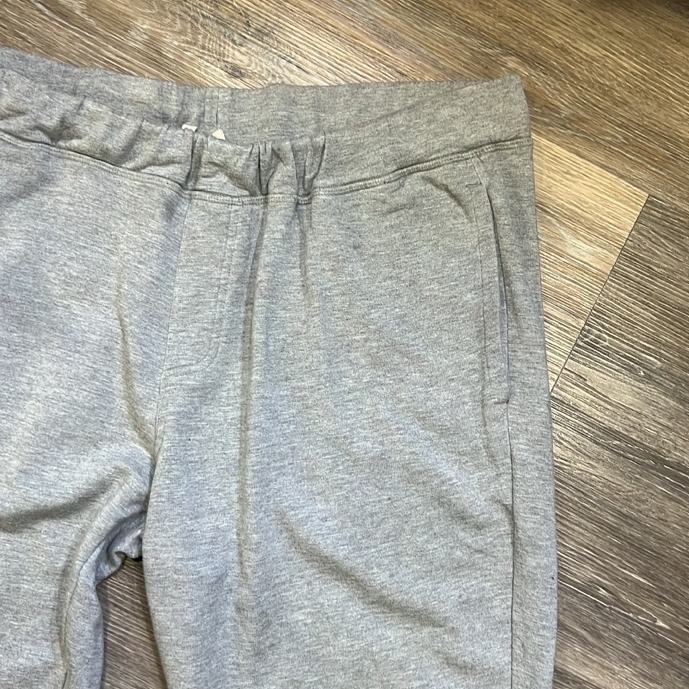 Travis Matthew men’s gray modal cotton blend joggers size XL - Picture 3 of 7